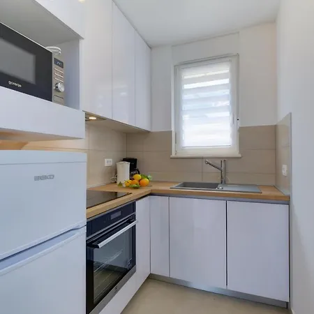 Apartment Hemetek Veli Losinj