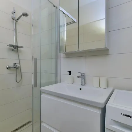 Hemetek Apartment *