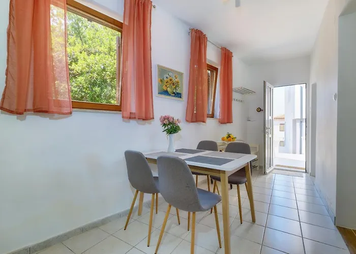 Hemetek 公寓 Veli Lošinj