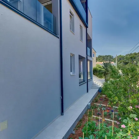 Hemetek Veli Lošinj