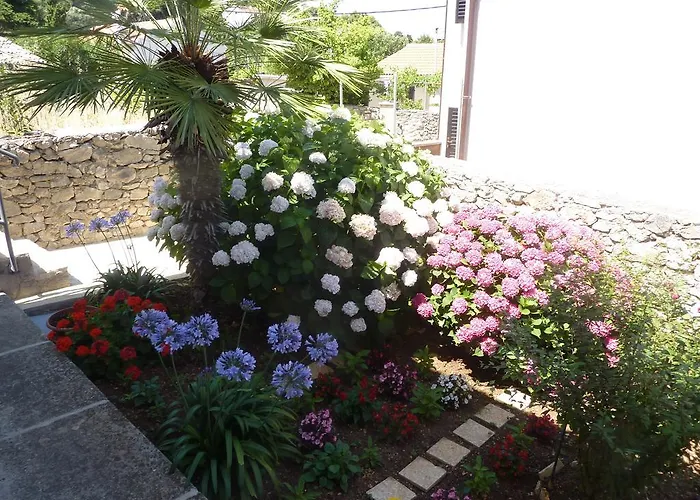 Hemetek Daire Veli Lošinj