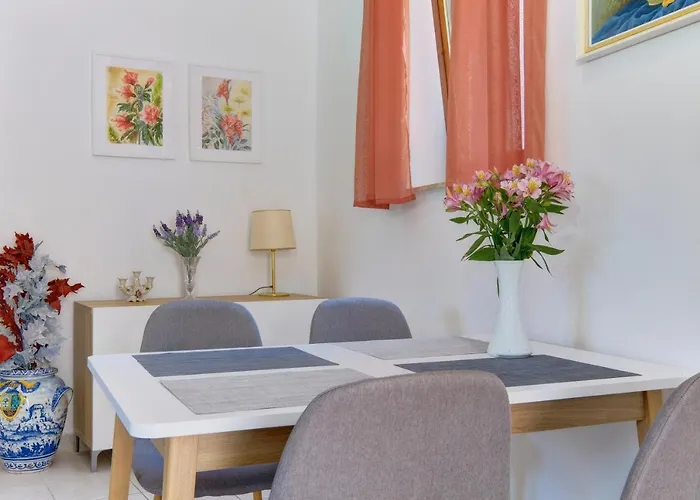 Hemetek Apartament Veli Lošinj