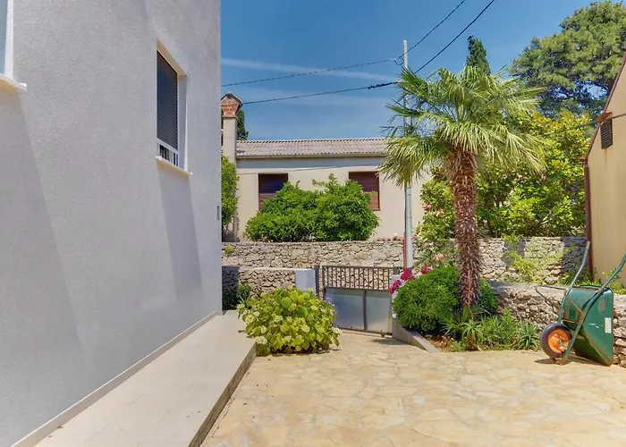Hemetek Veli Lošinj